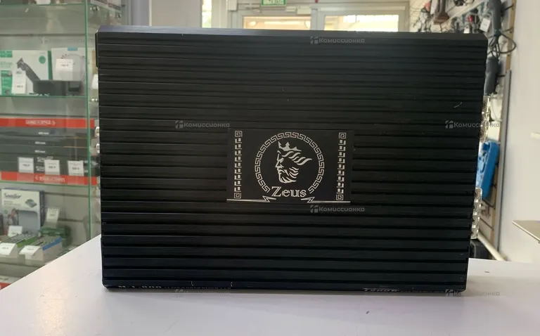 Усилитель  моноблок Zeus 2200