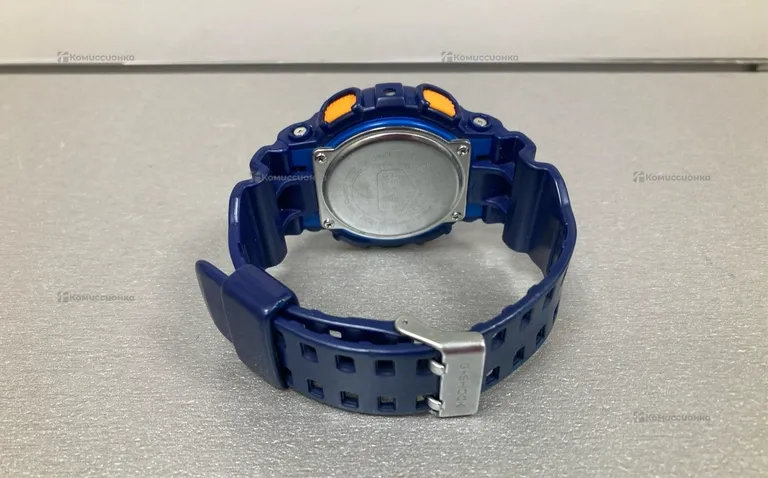 Часы  Casio G-Shock GA-110FC