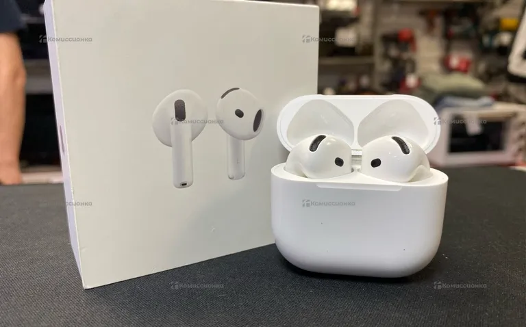Наушники  Apple AirPods 4 original
