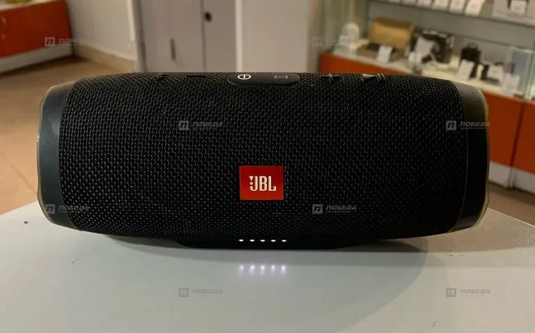 Колонка JBL Charge 3