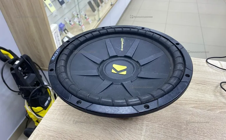Сабвуфер  Kicker Comp S 12 2OHM