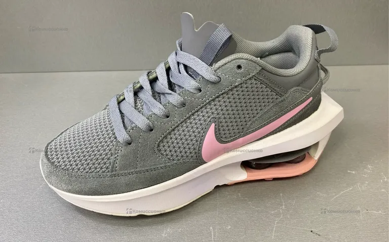 Кроссовки Nike 37,5p
