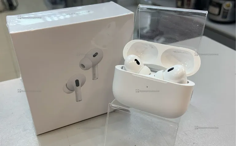 Наушники  AirPods Pro 2nd generation39