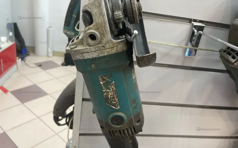 УШМ makita 9016B