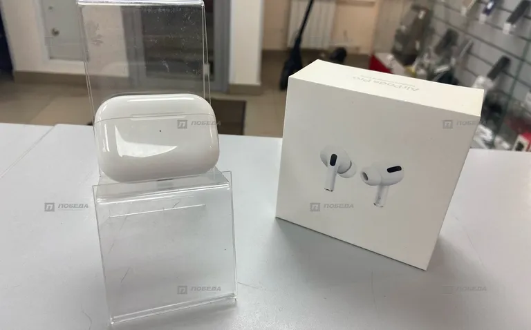 Наушники Apple AirPods Pro