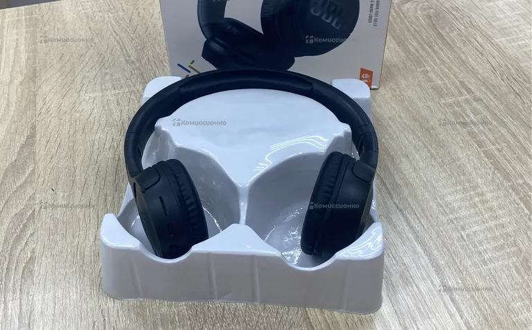 Наушники  JBL