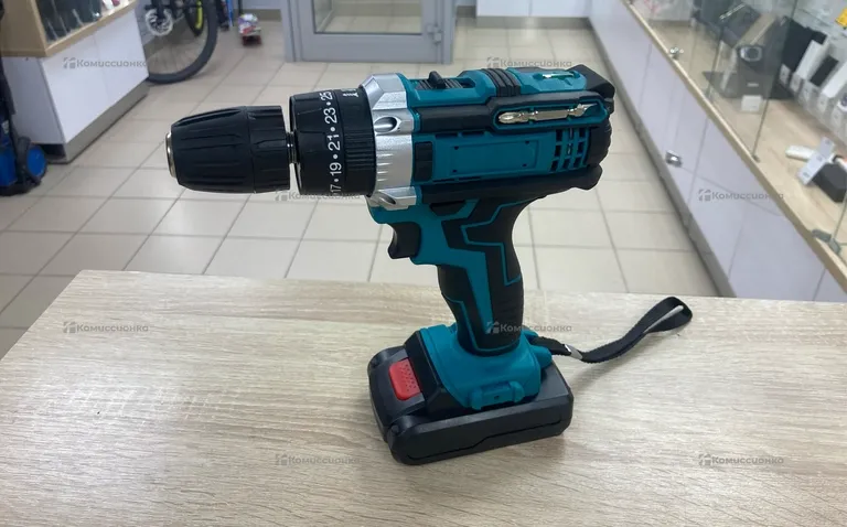 Шуруповерт Makita rep 18в
