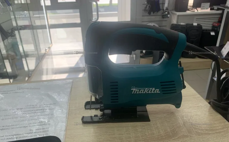 Электролобзик makita 4327