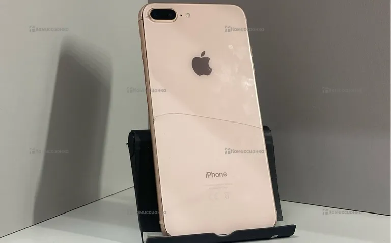 Apple iPhone 8 Plus 64 ГБ