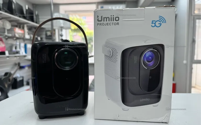 Проектор  umiio a007