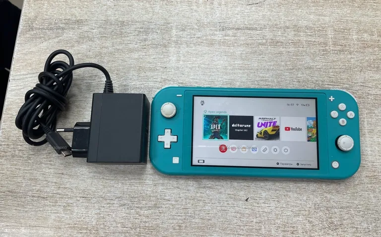 Приставка Nintendo Switch Lite .