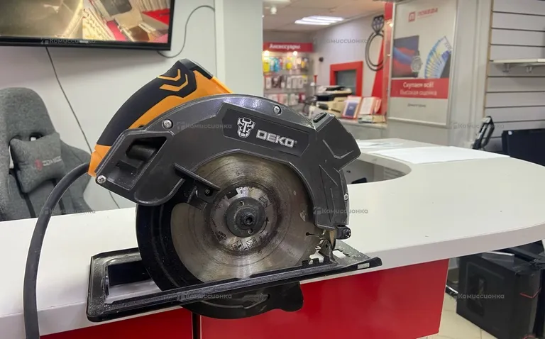 Дисковая пила DEKO DKCS1800 Laser