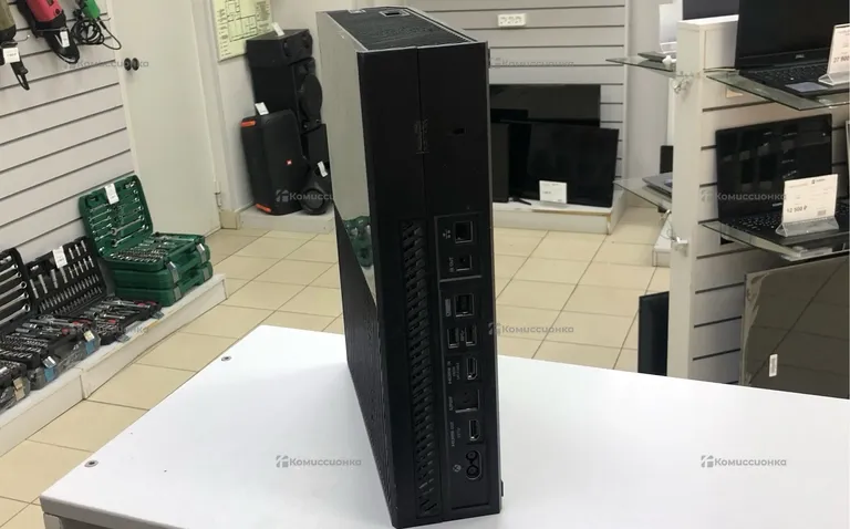 Приставка Xbox One 500Gb