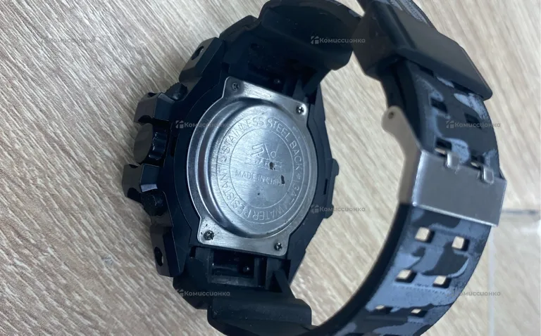 Часы  SPORT WATCH