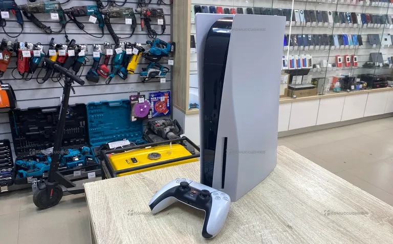 Приставка PS5 с дисководом