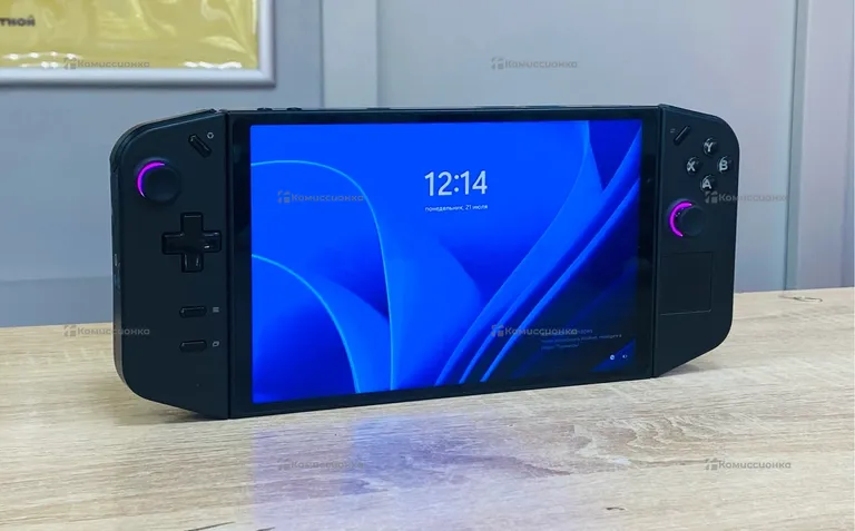 Приставка Lenovoo go z1 extreme 16/512Gb
