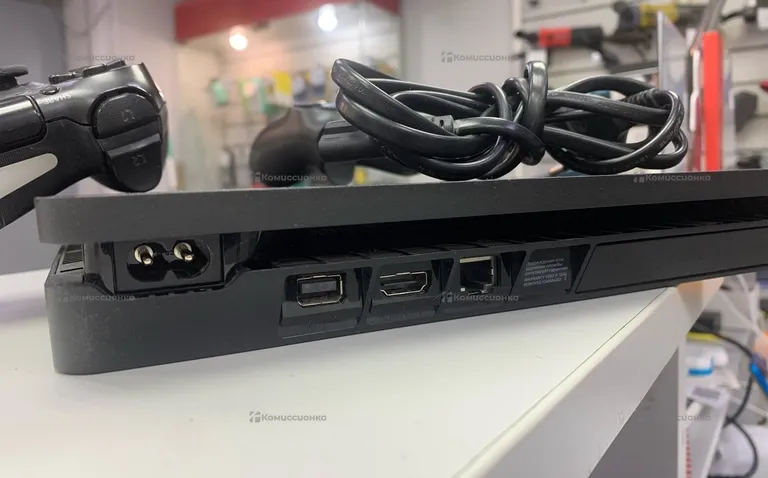 Приставка Sony PlayStation 4 Slim 500 GB