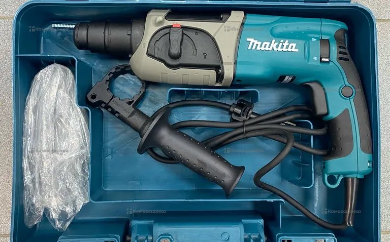 Перфоратор Makita 2470F