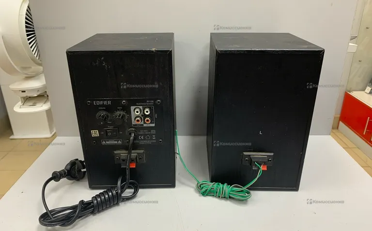 Колонки Edifier R1100