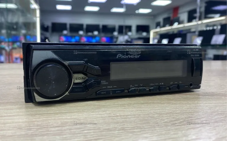 Автомагнитола   Pioneer MVH-180UBG