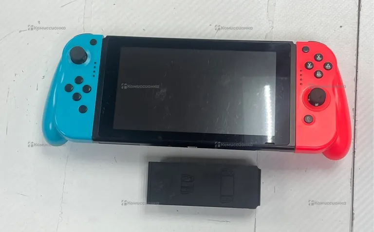 Приставка Nintendo Switch HAC-001
