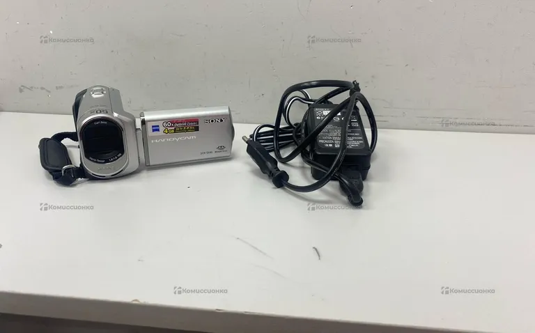 Видеокамера  Sony dcr-sx40r