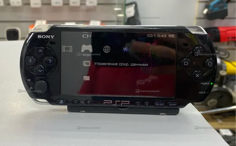 Приставка Sony psp 3008 прошитаЯ