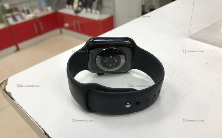 Часы  Apple Watch 7 45mm