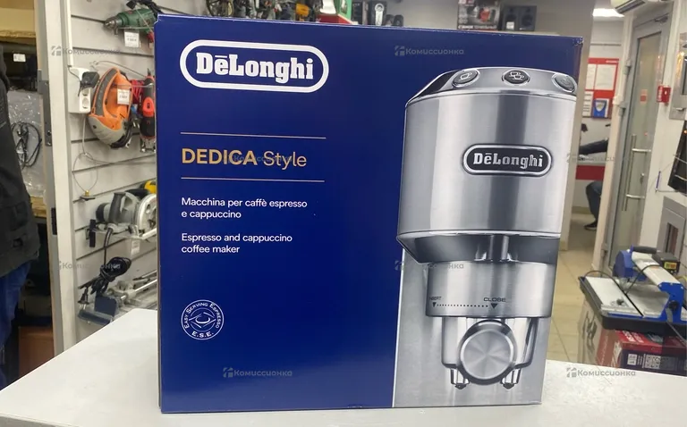 Кофемашина Delonghi