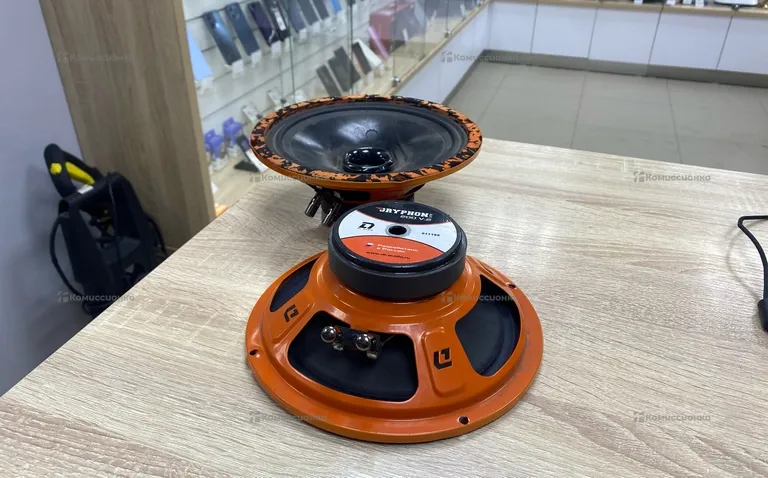Колонки Gryphone 200 v.2