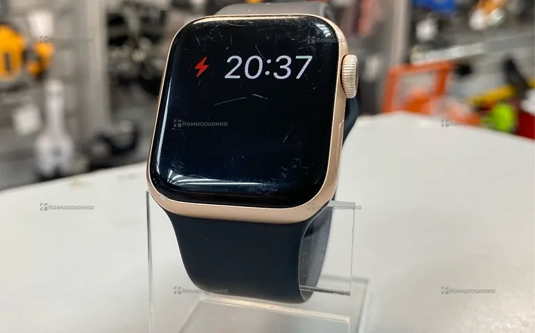 Часы  Apple Watch 5 40mm