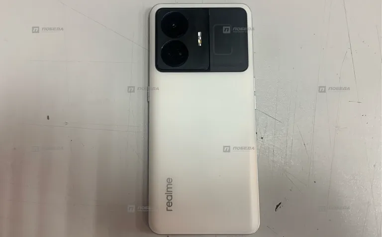 Realme GT Neo 5 12/256 гб