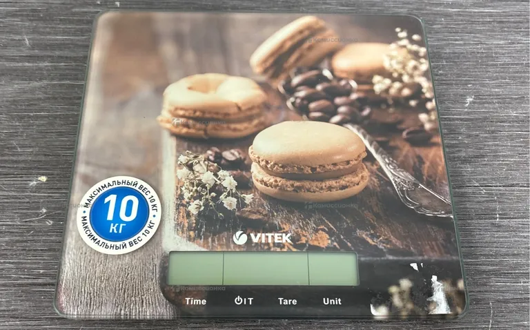 Весы кухонные Vitek VT-8006