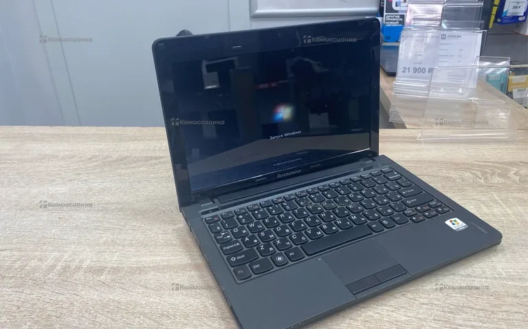 Ноутбук  Lenovo s205