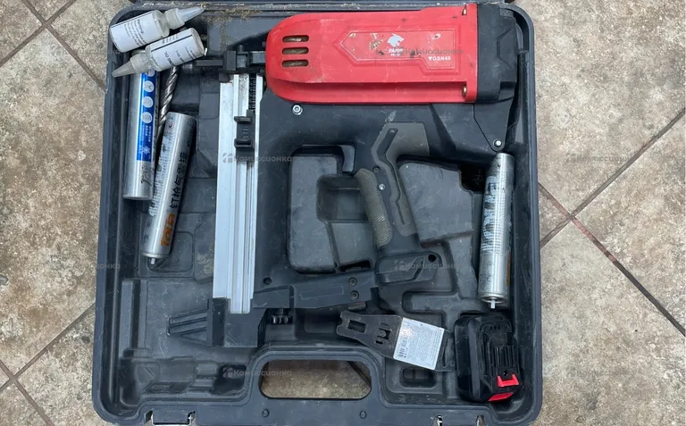 Гвоздезабивной пистолет Fang Tools GSN40