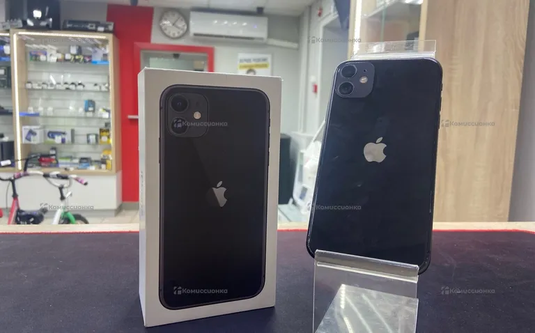 Apple Iphone 11 64 ГБ.