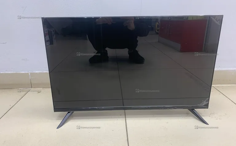 Телевизор Smart TV 32 PLUS TV QN900