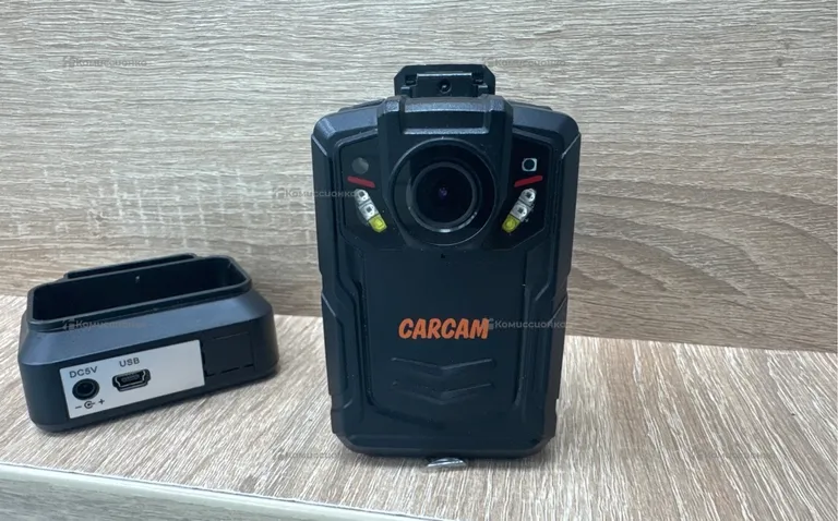 Видеорегистратор  carcam combat 2s