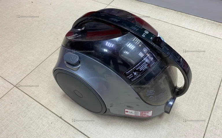 Пылесос  LG 380w