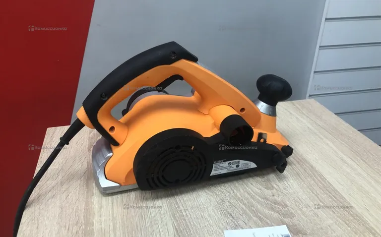 Электрорубанок Вихрь P-110ct