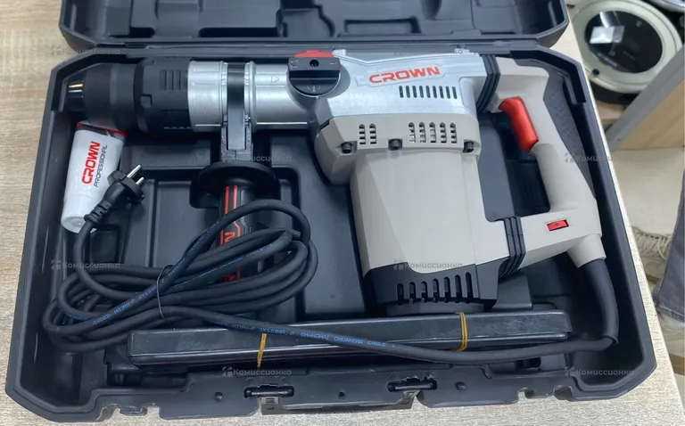Перфоратор CROWN CT18118V