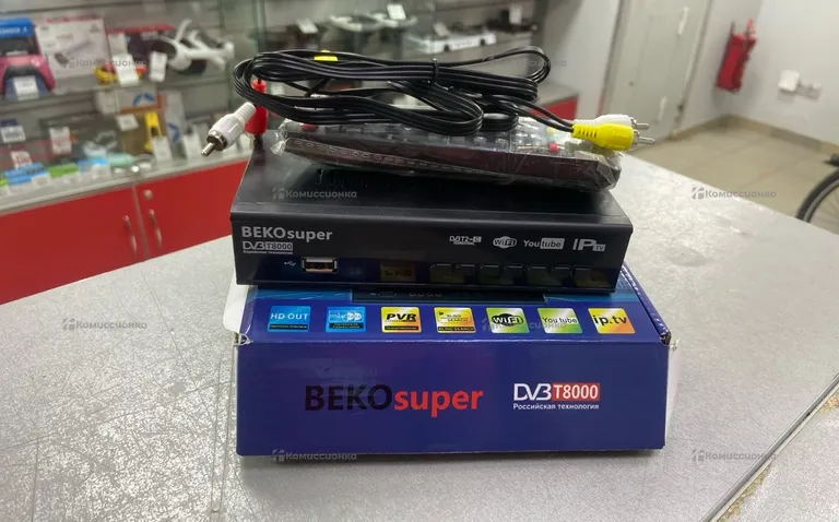 Цифровая ТВ приставка   Bekosuper dv3t8000