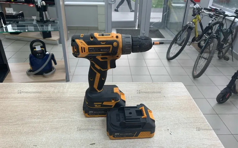 Шуруповерт Deko zkcd20v