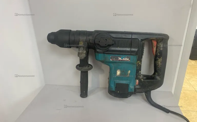 Перфоратор makita HR4000C