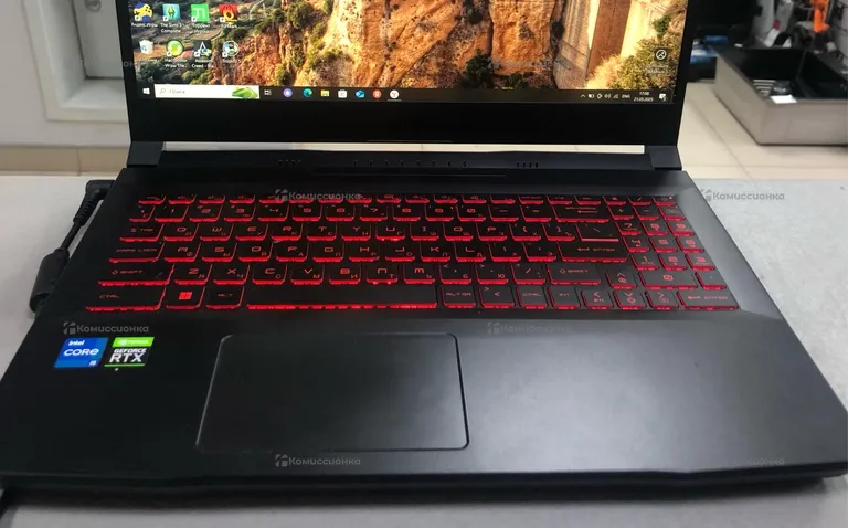 Ноутбук Msi katana gf66 11ue