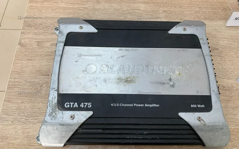 Усилитель  Blaupunkt