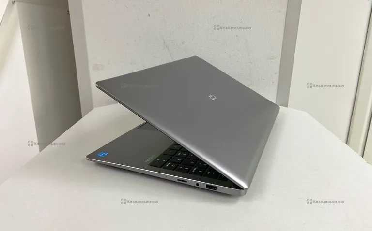 Ноутбук Digma EVE C5800