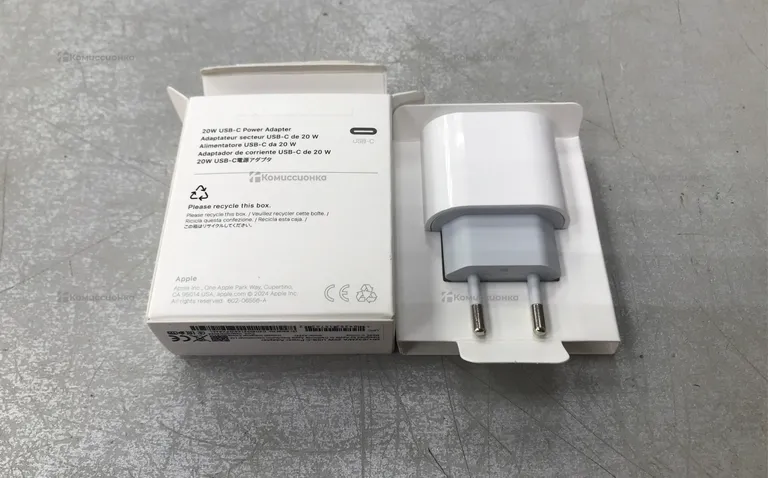 Блок Apple 20W