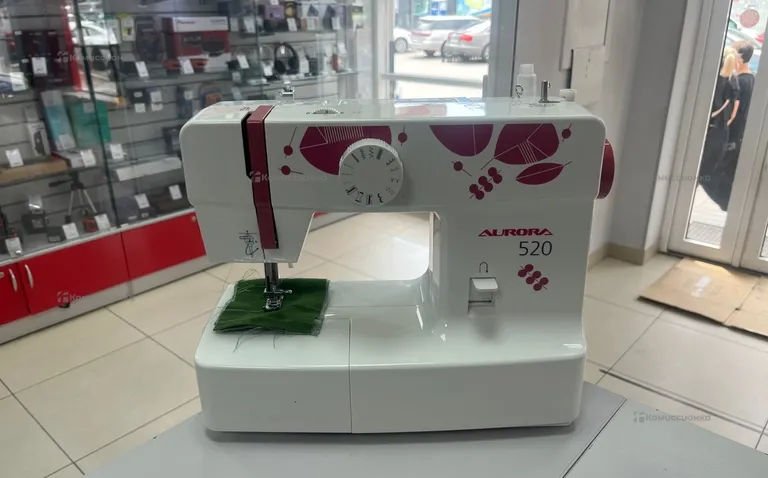 Швейная машина  AURORA 520