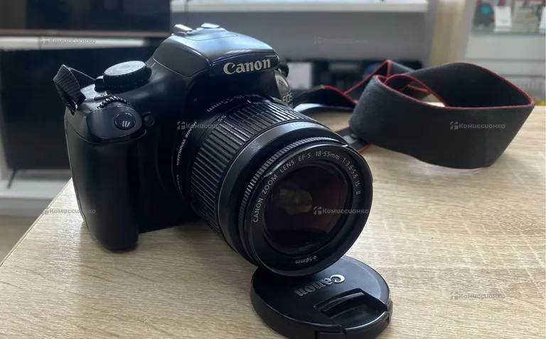 Фотоаппарат  CANON EOS 1100D